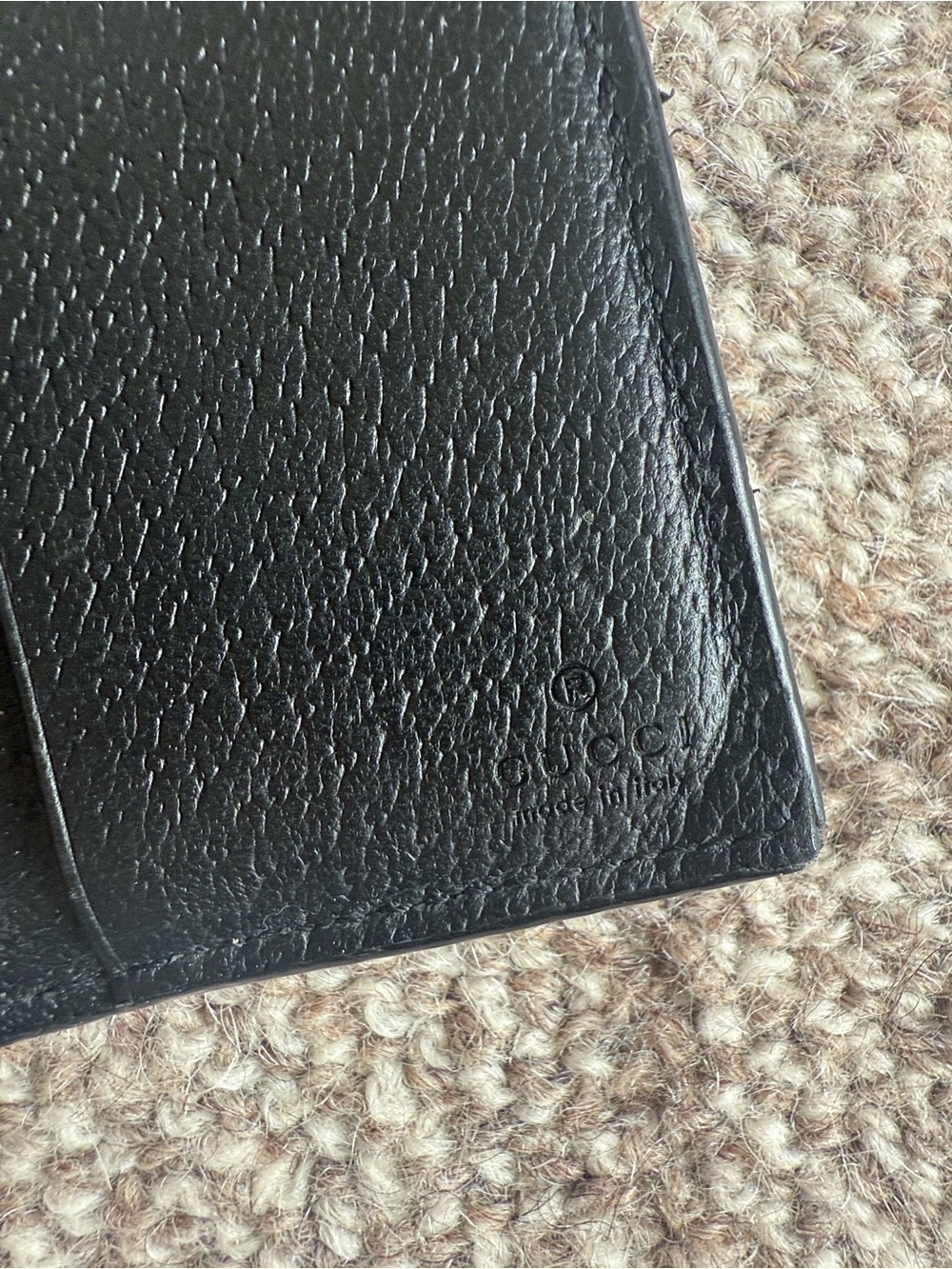 Like New 100% Authentic Men’s Gucci Card Case with Horsebit Black Leather - Picture 5 of 6